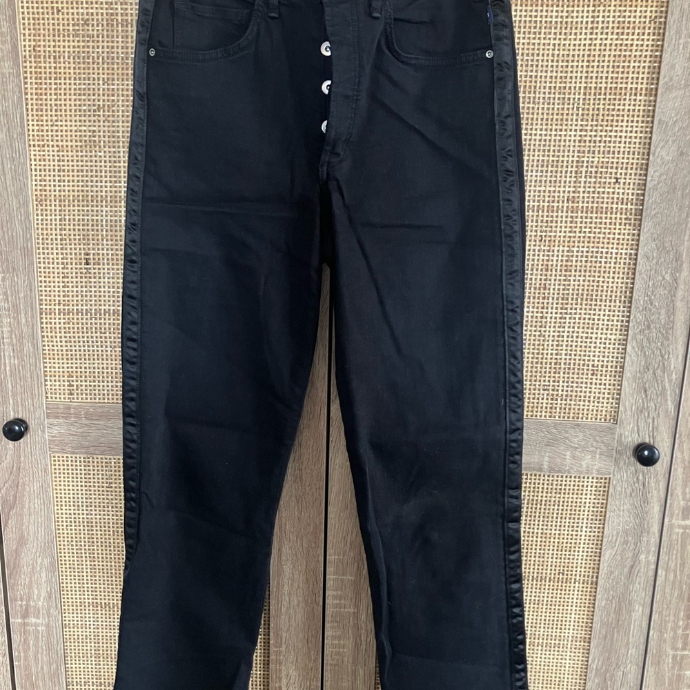 Women’s Black Jeans